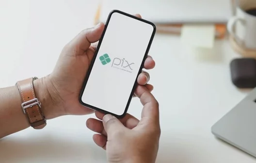"Alerta: Pix pode passar a ser cobrado! Descubra as novas regras agora"