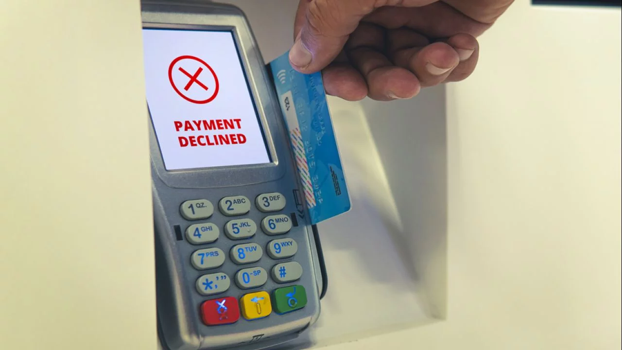 Meu cartão foi bloqueado por suspeita de fraude. O que fazer?