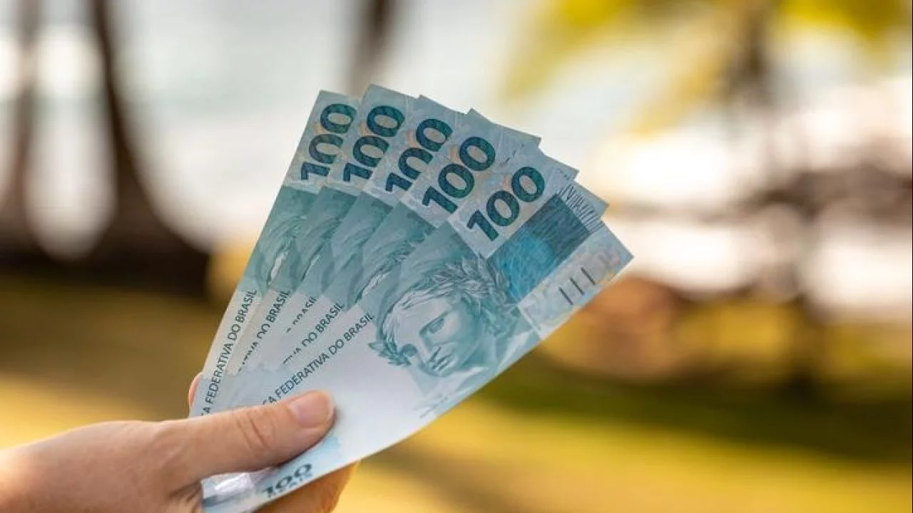 Brasileiros devem ficar sem acesso a saques extraordinários do FGTS em 2025