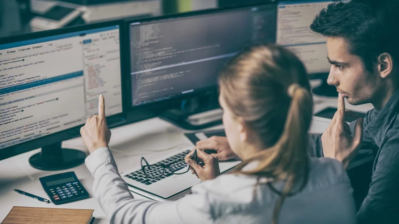 Quer conseguir emprego como programador? Confira dicas para criar um excelente portfólio