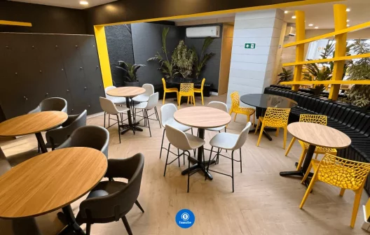 "Descubra como ser VIP no Nubank em 2025 e desfrutar de benefícios exclusivos no espaço do Roxinho"