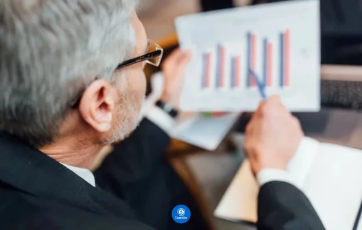 "Descubra como aproveitar ao máximo a Taxa CDI de hoje com estratégias de investimento lucrativas"