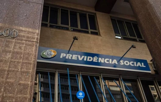 "Descubra agora como encontrar rapidamente informações sobre seus processos no INSS!"